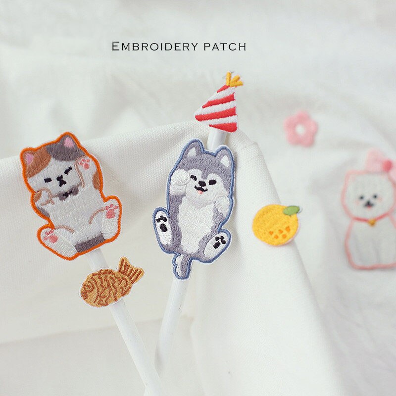 3pcs in one set Embroidered Dog Cat Bear Patches Clothes Bags DIY Applique Embroidery Parches Iron On Patch for Clothes Caps
