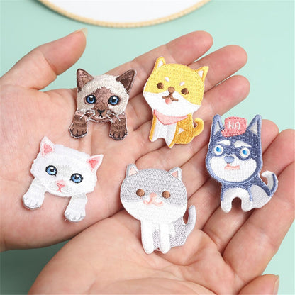 5pcs/lot Small Cat Dog Patch Embroidery Sticker Iron On Patches for Clothing Applique Embroidery DIY Clothing Accessories