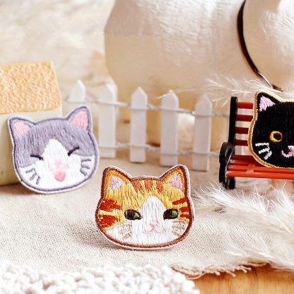 Embroidery Cat Patch Iron on Patches for Clothing Jeans Bags Patchwork Sewing Applique Cute Animal Parches DIY Clothes Stickers