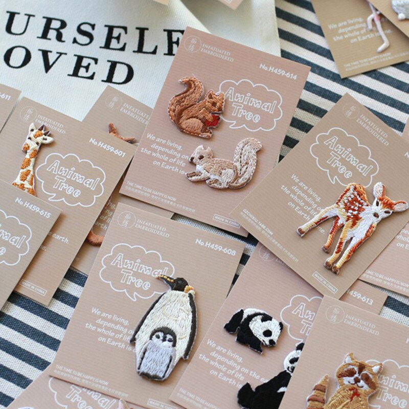 ミニ刺繍ニホンジカ イルカ アライグマ パンダ パッチ