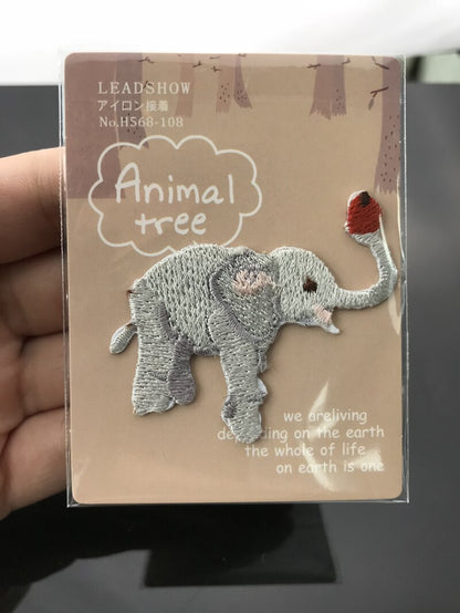 ミニ刺繍ニホンジカ イルカ アライグマ パンダ パッチ